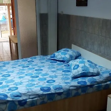 Garsoniera Del Dodo Apartment *